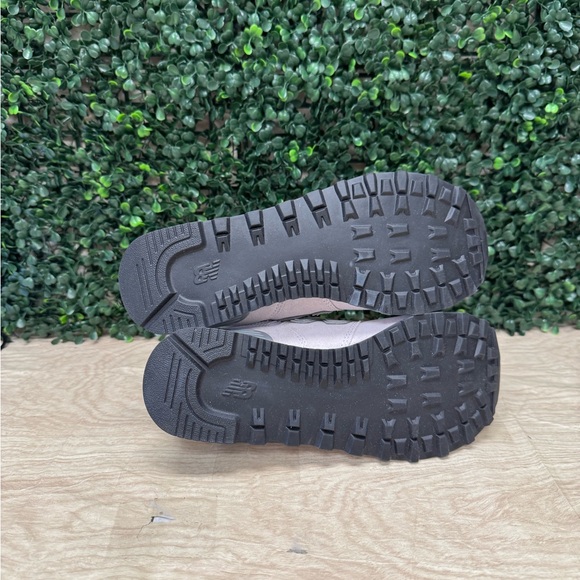 New Balance Classic 574 - M5/W6.5 - Picture 7 of 8